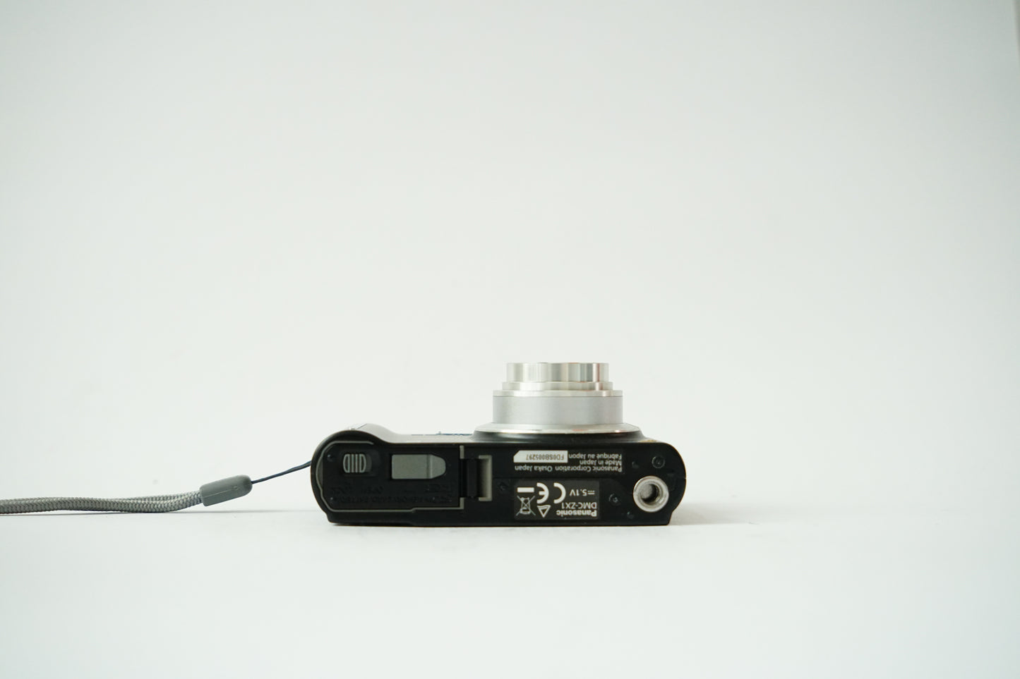 Panasonic Lumix DMC-ZX1 Digital Point and Shoot Camera