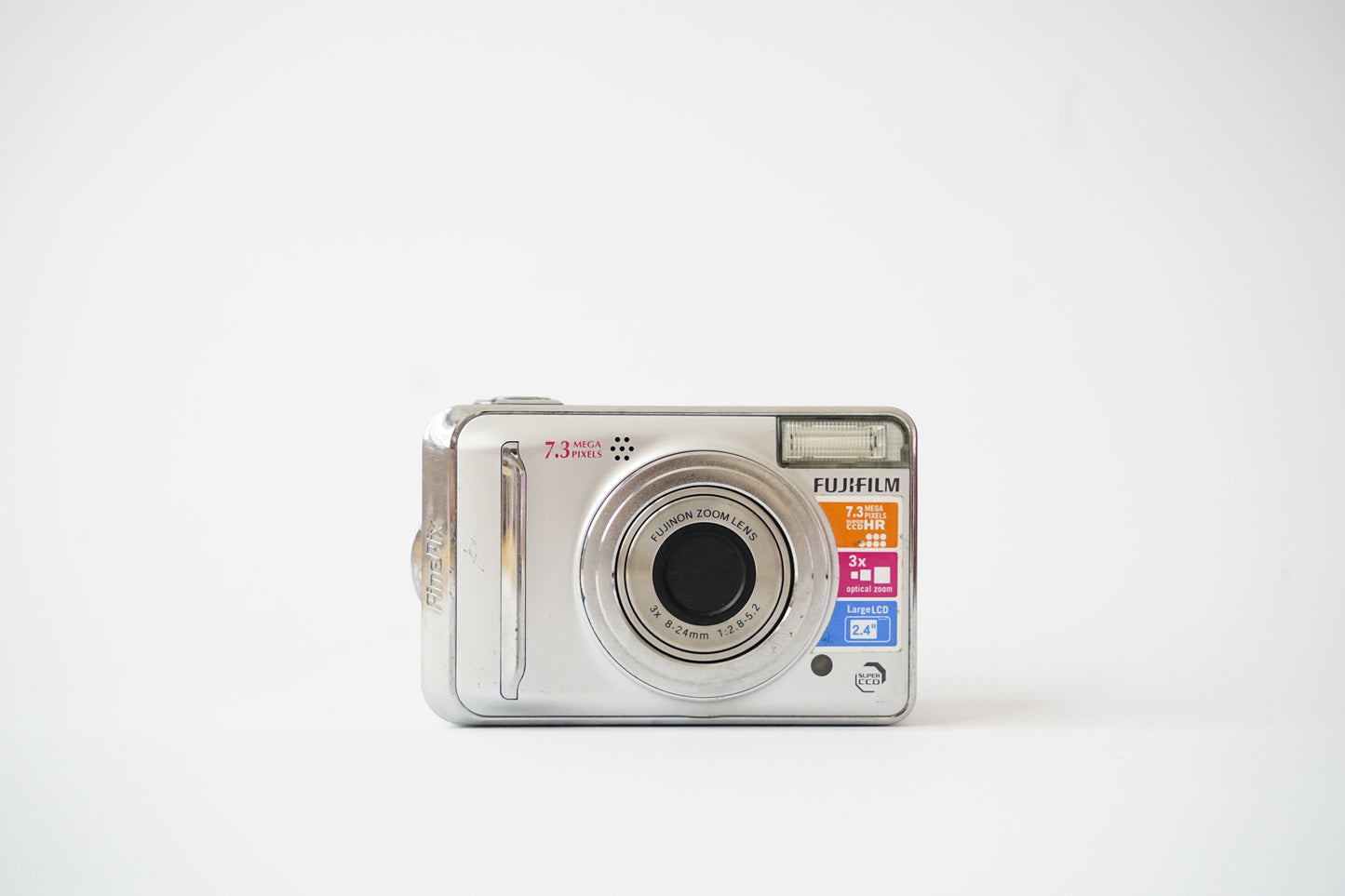 Fujifilm FinePix A700 Digital Point and Shoot Camera