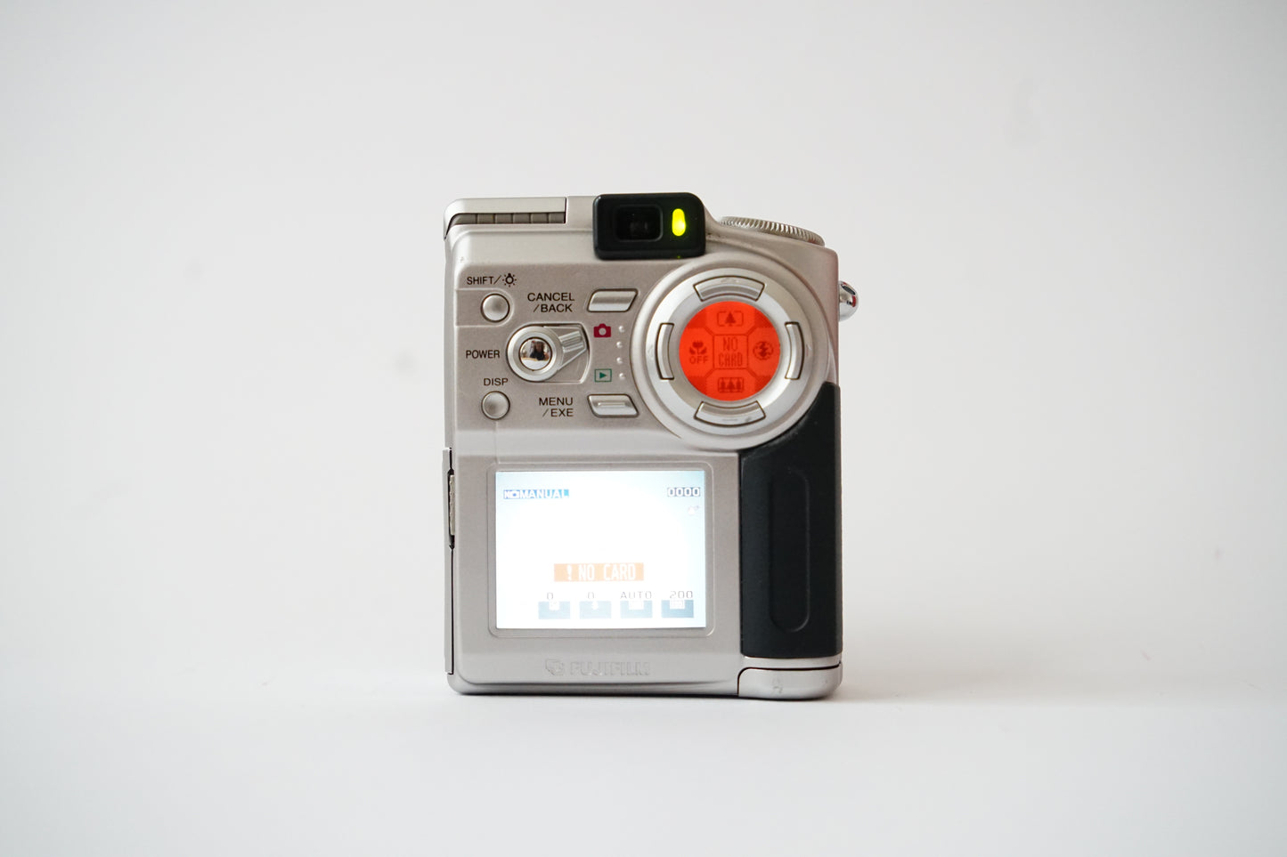 Fujifilm FinePix 4700 Zoom Digital Point and Shoot Camera