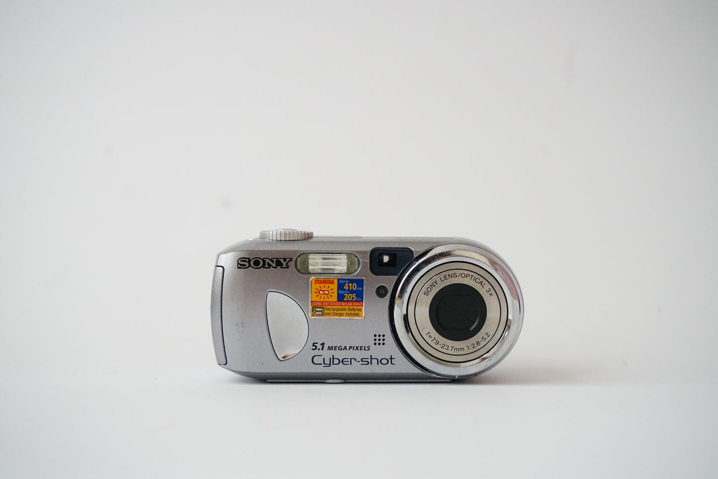 Sony Cyber-shot DSC-P93A Digital Point and Shoot Camera