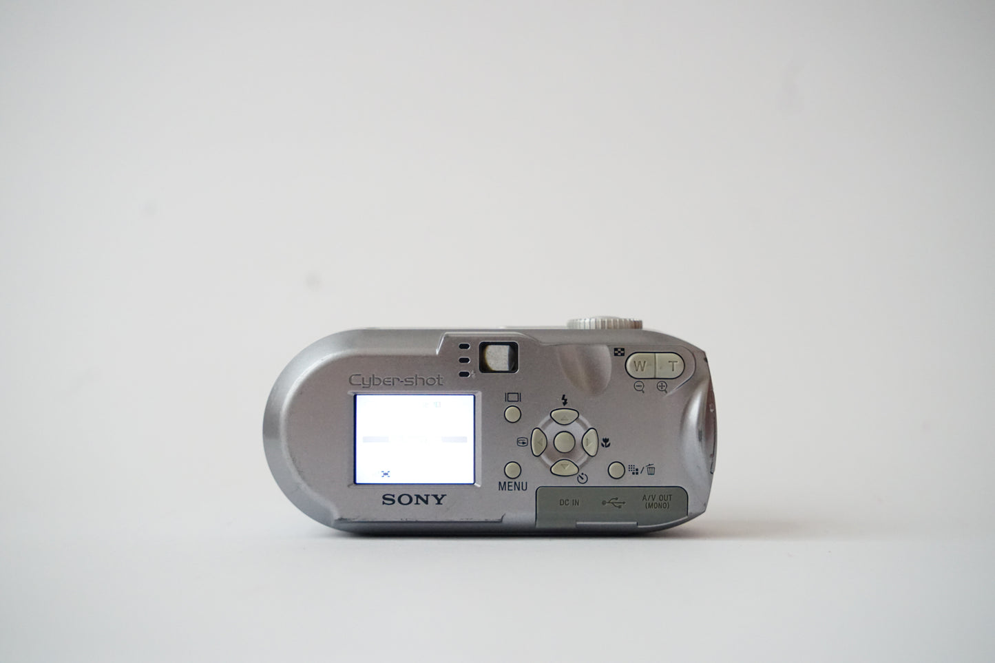 Sony Cyber-shot DSC-P93A Digital Point and Shoot Camera