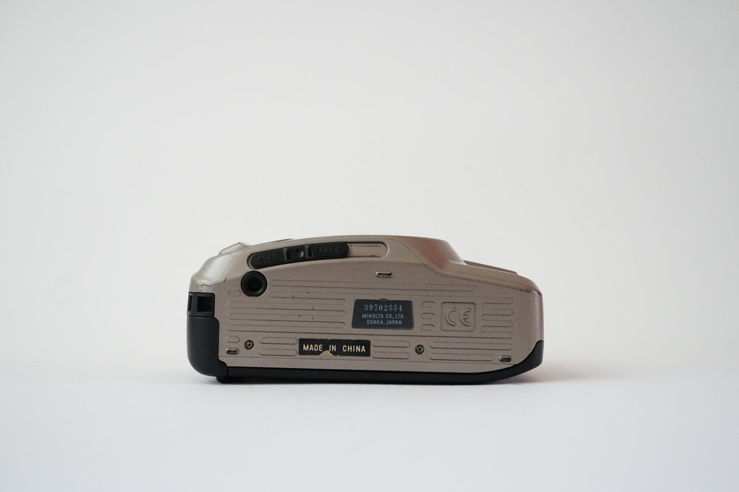 Minolta Riva Zoom 70 35mm Analog Point and Shoot Film Camera