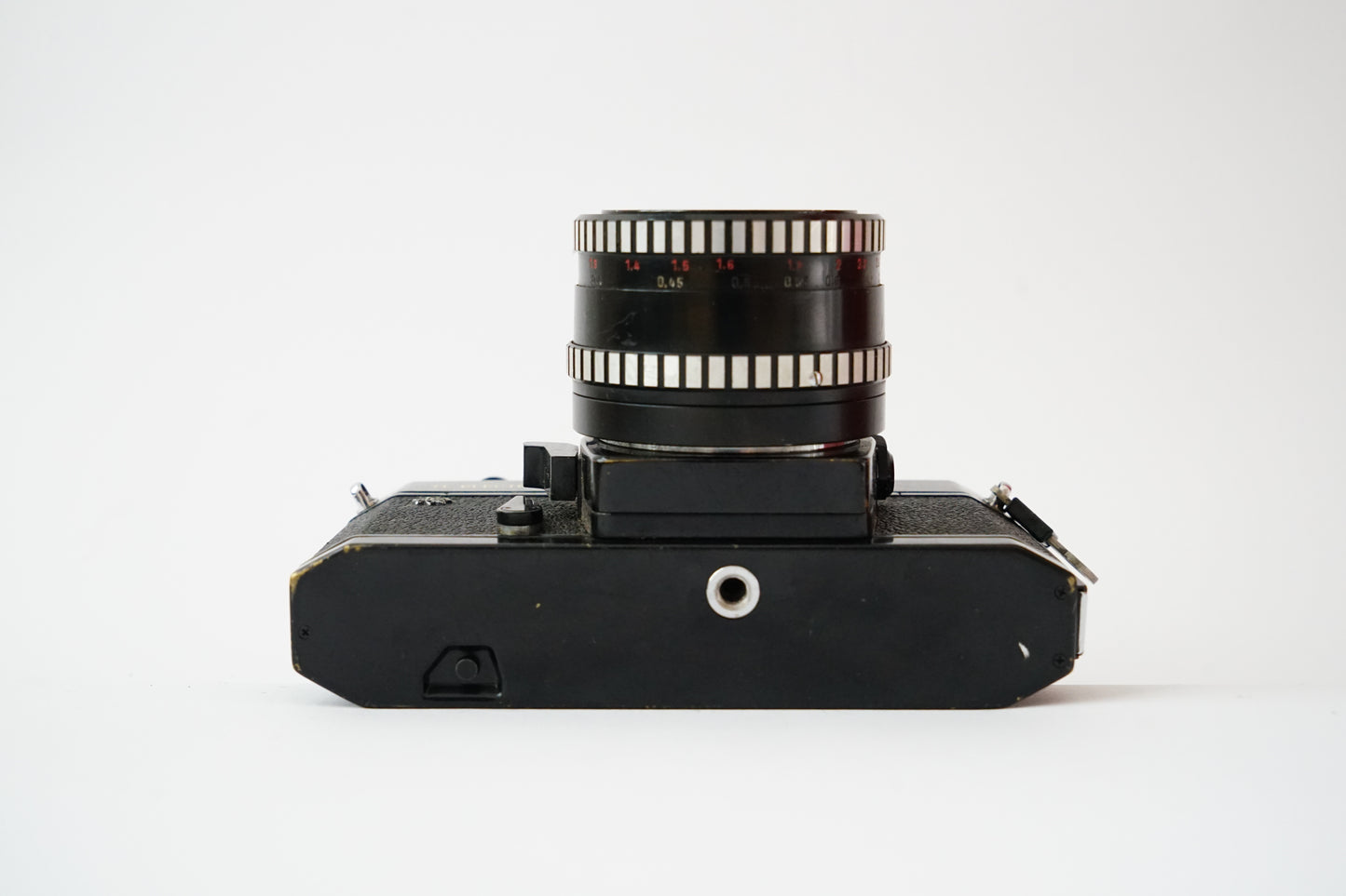 Yashica TL-Electro 35mm Analog SLR Film Camera with Meyer Optik Görlitz Oreston M42 mount