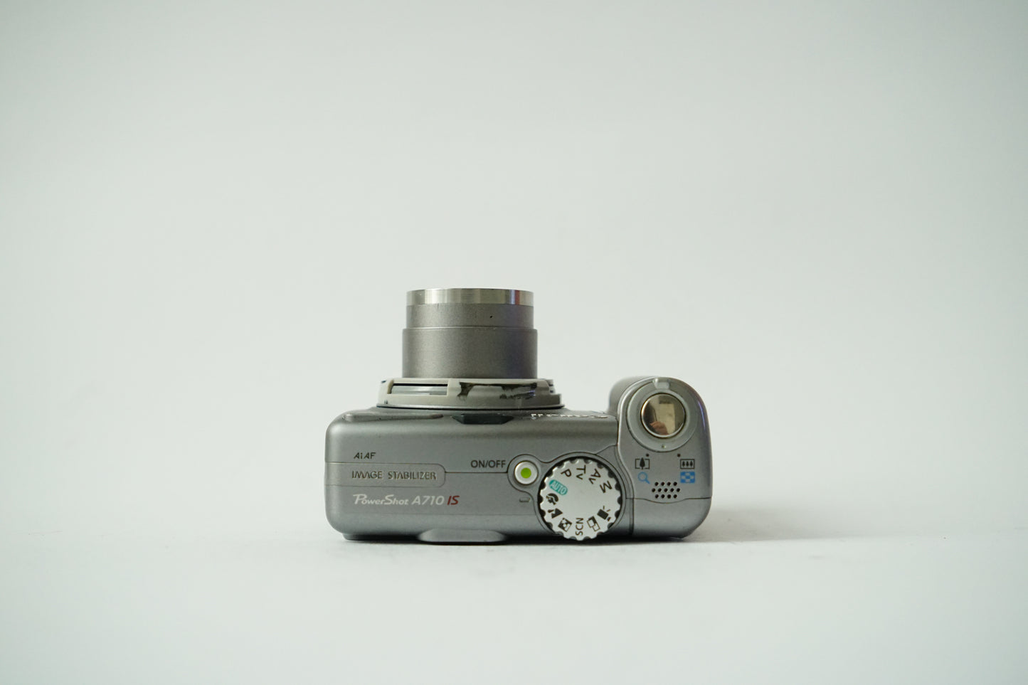 Canon PowerShot A710 IS Digital Point and Shoot Camera