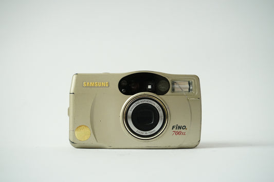 Samsung Fino 700XL 35mm Analog Point and Shoot Camera