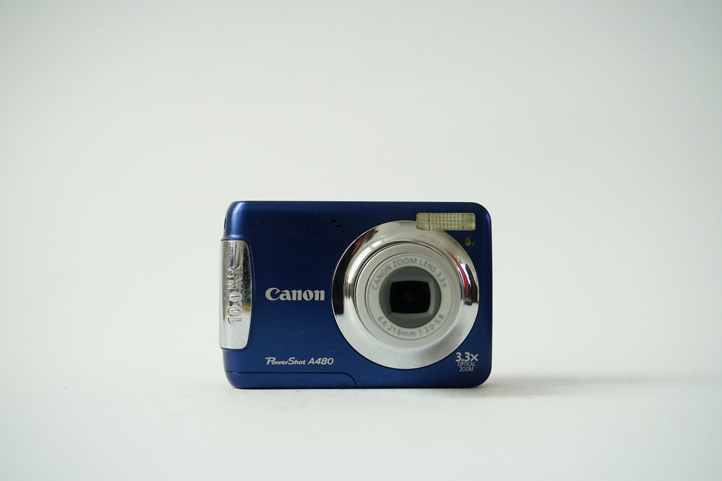 Canon PowerShot A480 Digital Point and Shoot Camera