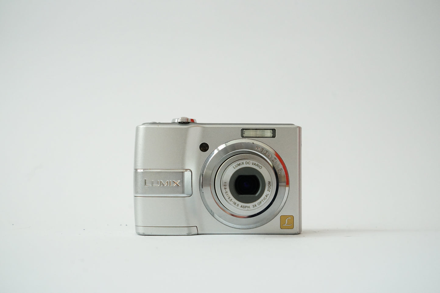 Panasonic Lumix DMC-LS80 Digital Point and Shoot Camera