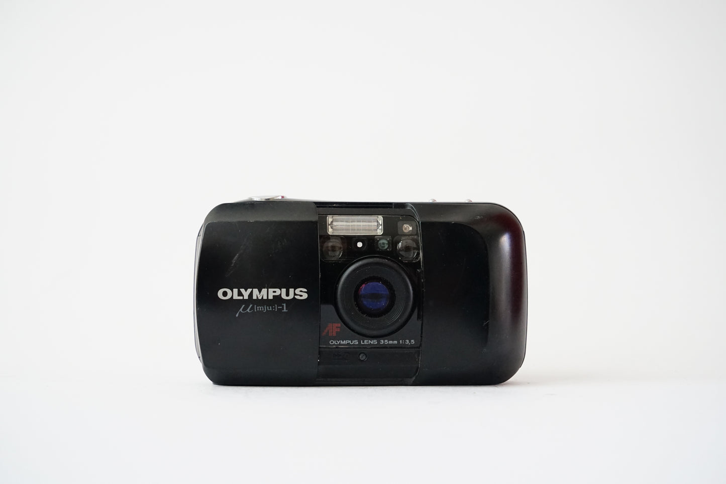 Olympus μ[mju:]-I 35mm Analog Point and Shoot Film Camera