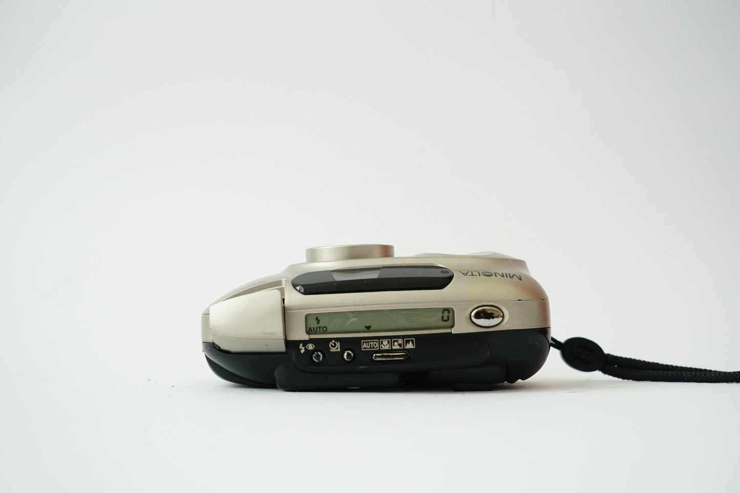 Minolta Riva Zoom 75W 35mm Analog Point and Shoot Film Camera